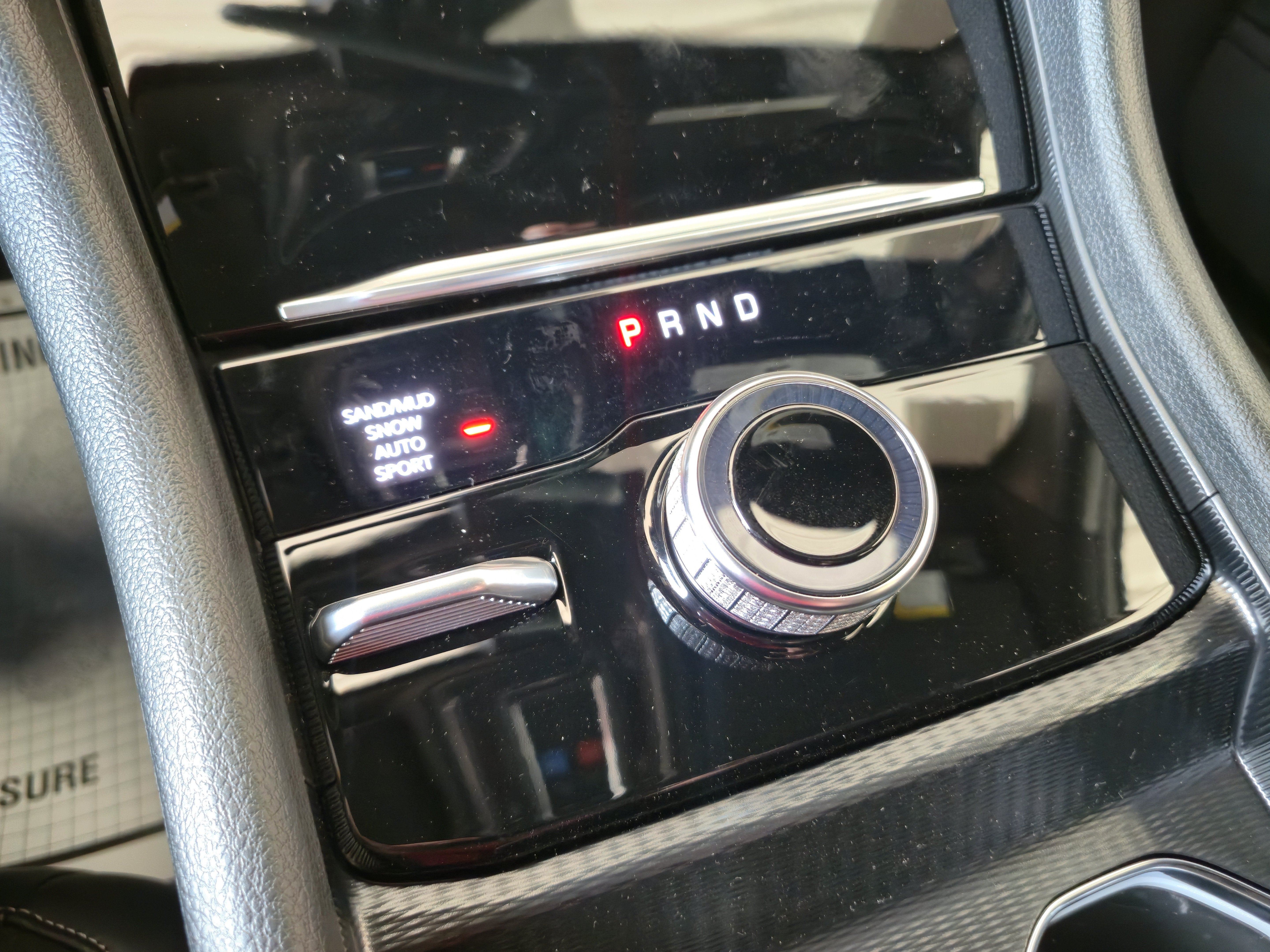 2026 Jeep Grand Cherokee GRAND CHEROKEE L LAREDO ALTITUDE 4X4