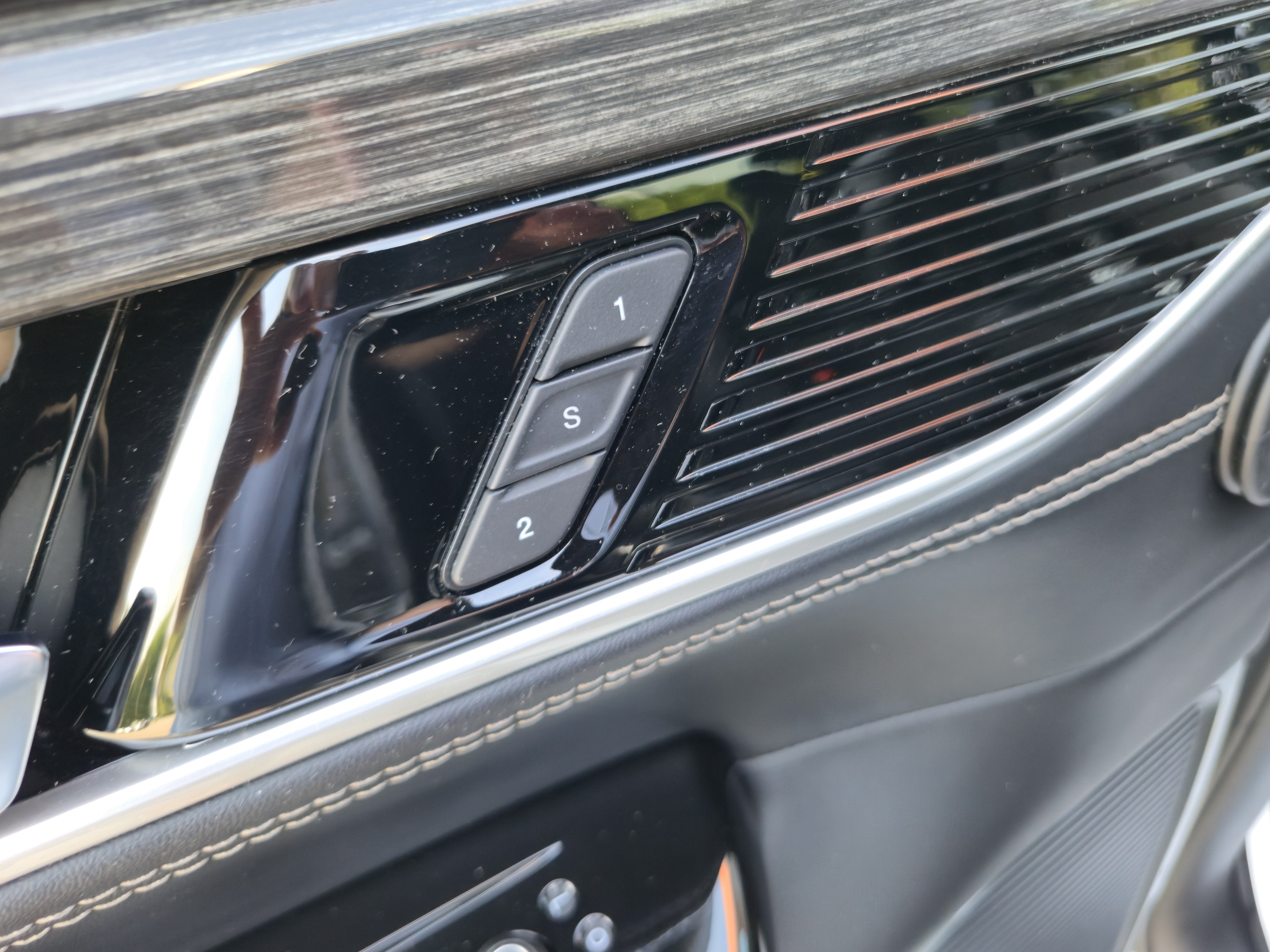 2022 Jeep Wagoneer Series II 4x4