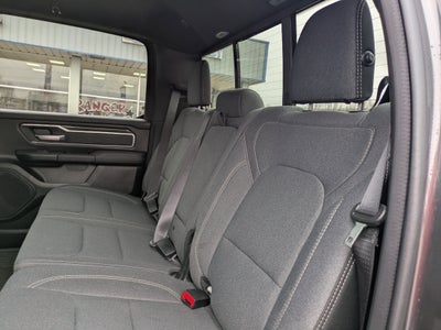 2022 RAM 1500 Big Horn Crew Cab 4x4 5'7' Box
