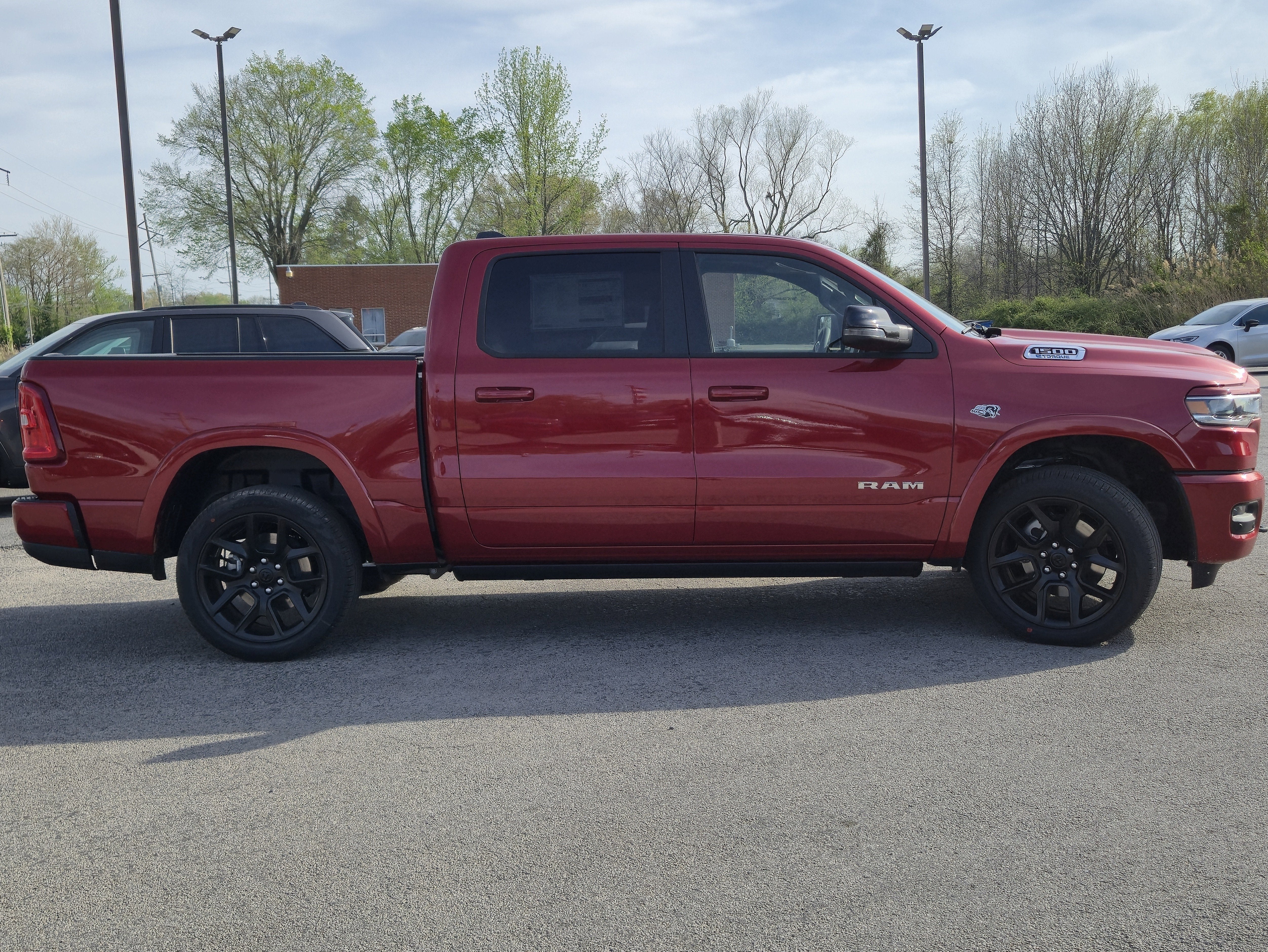 2026 RAM Ram 1500 RAM 1500 LARAMIE CREW CAB 4X4 5'7' BOX