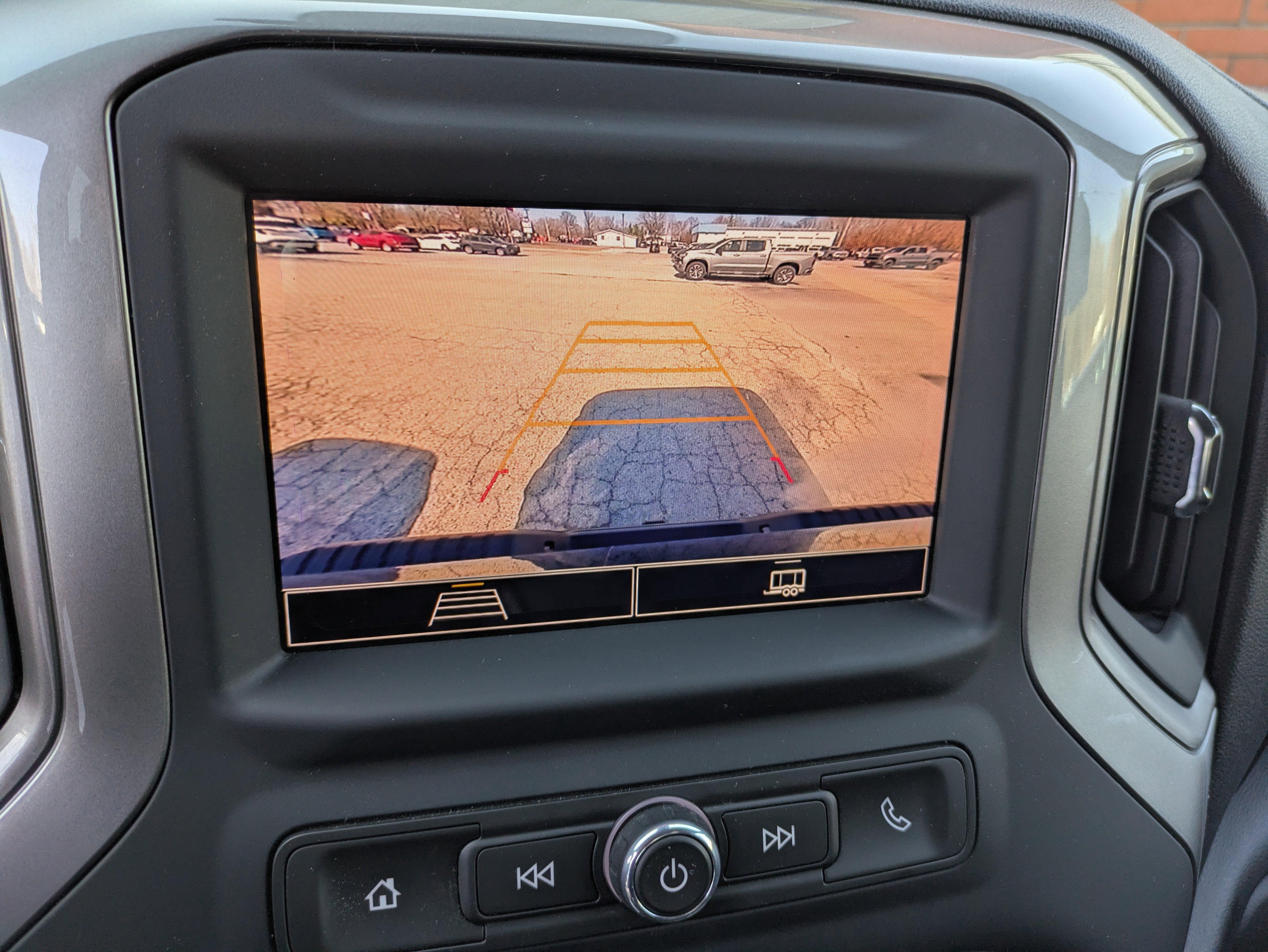 2024 Chevrolet Silverado 2500HD 4WD Crew Cab Standard Bed Custom