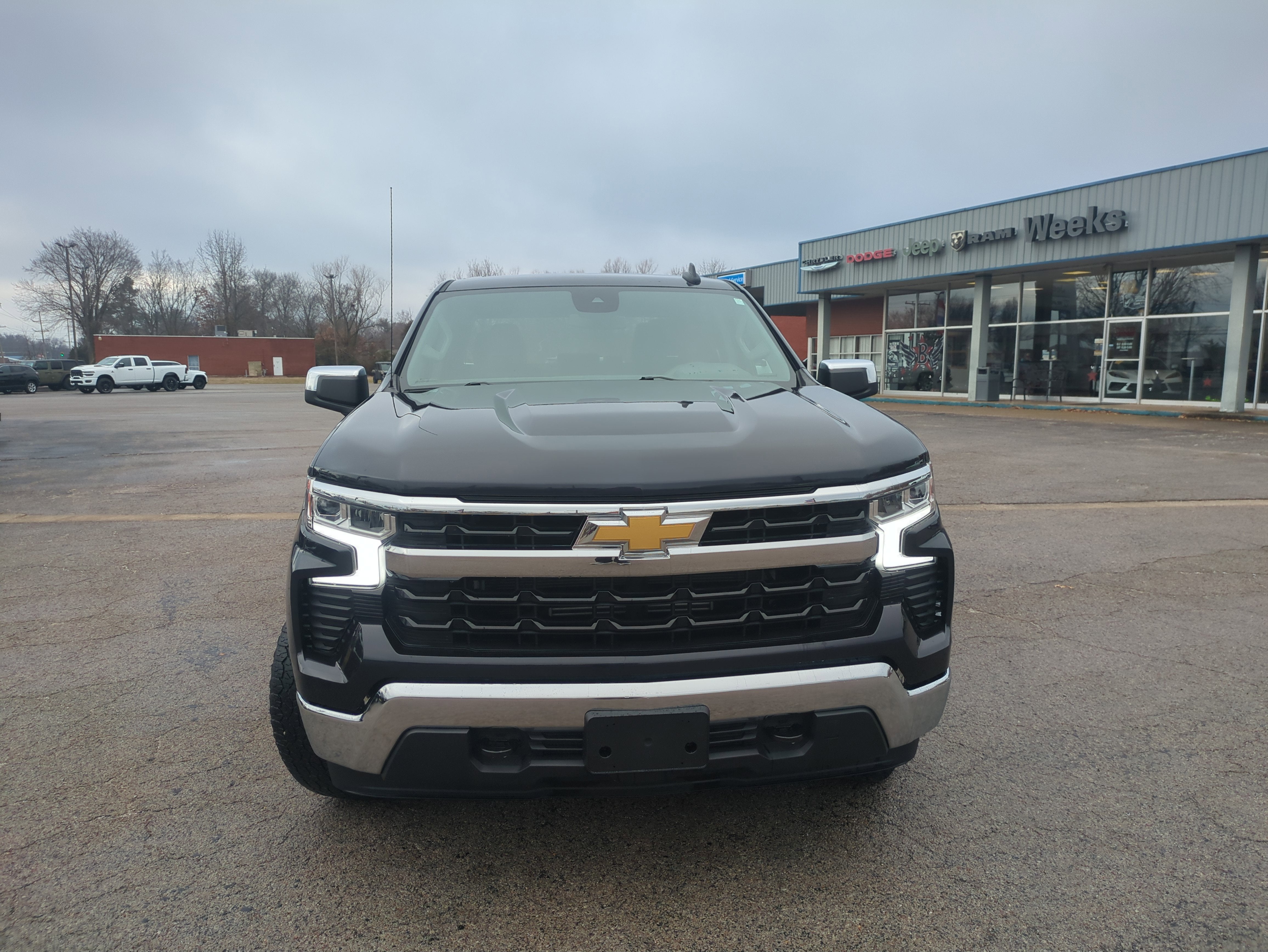 2022 Chevrolet Silverado 1500 4WD Crew Cab Short Bed LT with 2FL