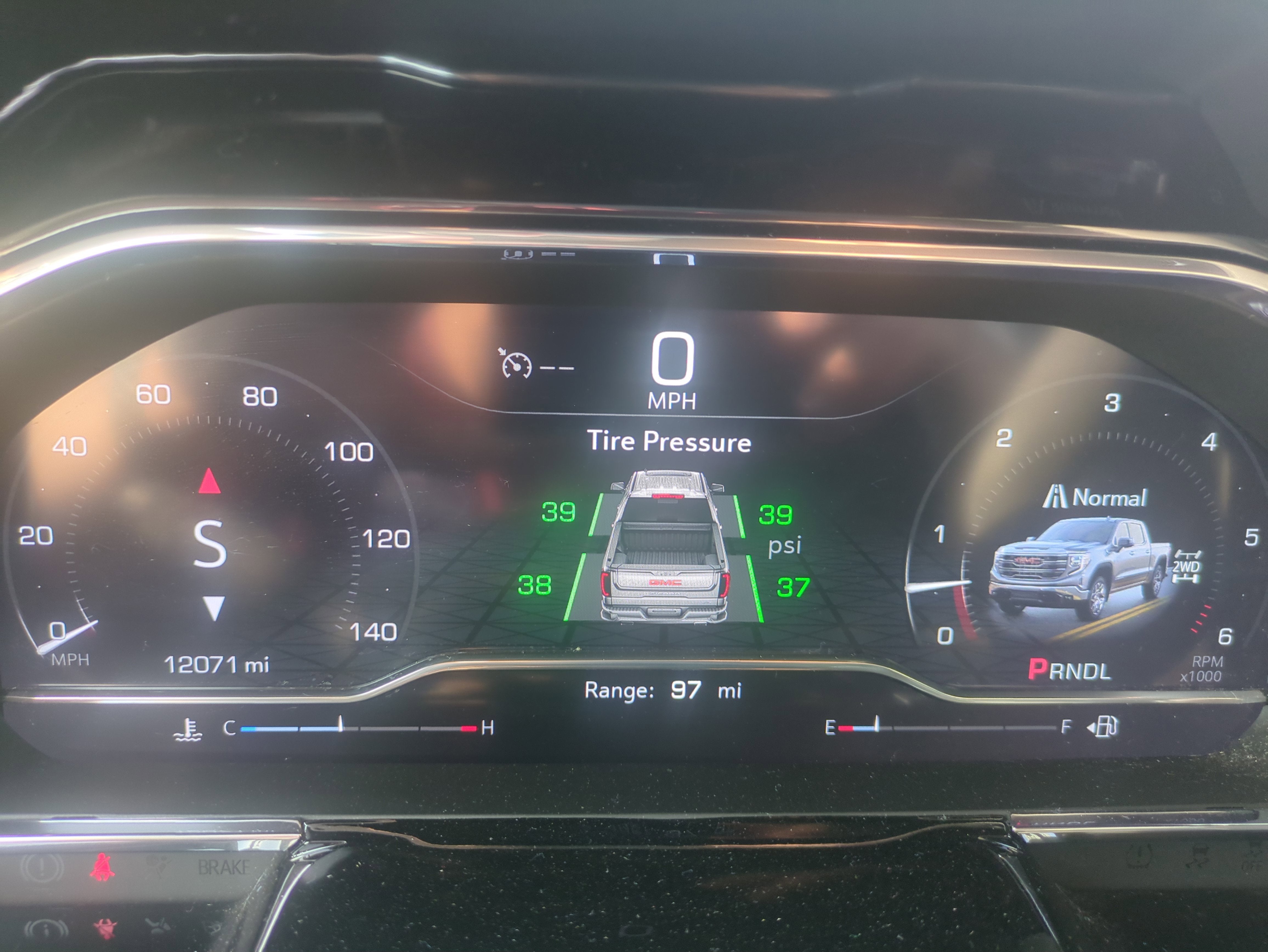 2024 GMC Sierra 1500 4WD Crew Cab Short Box SLE