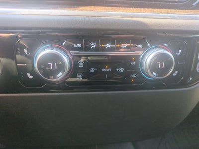 2024 GMC Sierra 1500 4WD Crew Cab Short Box SLE