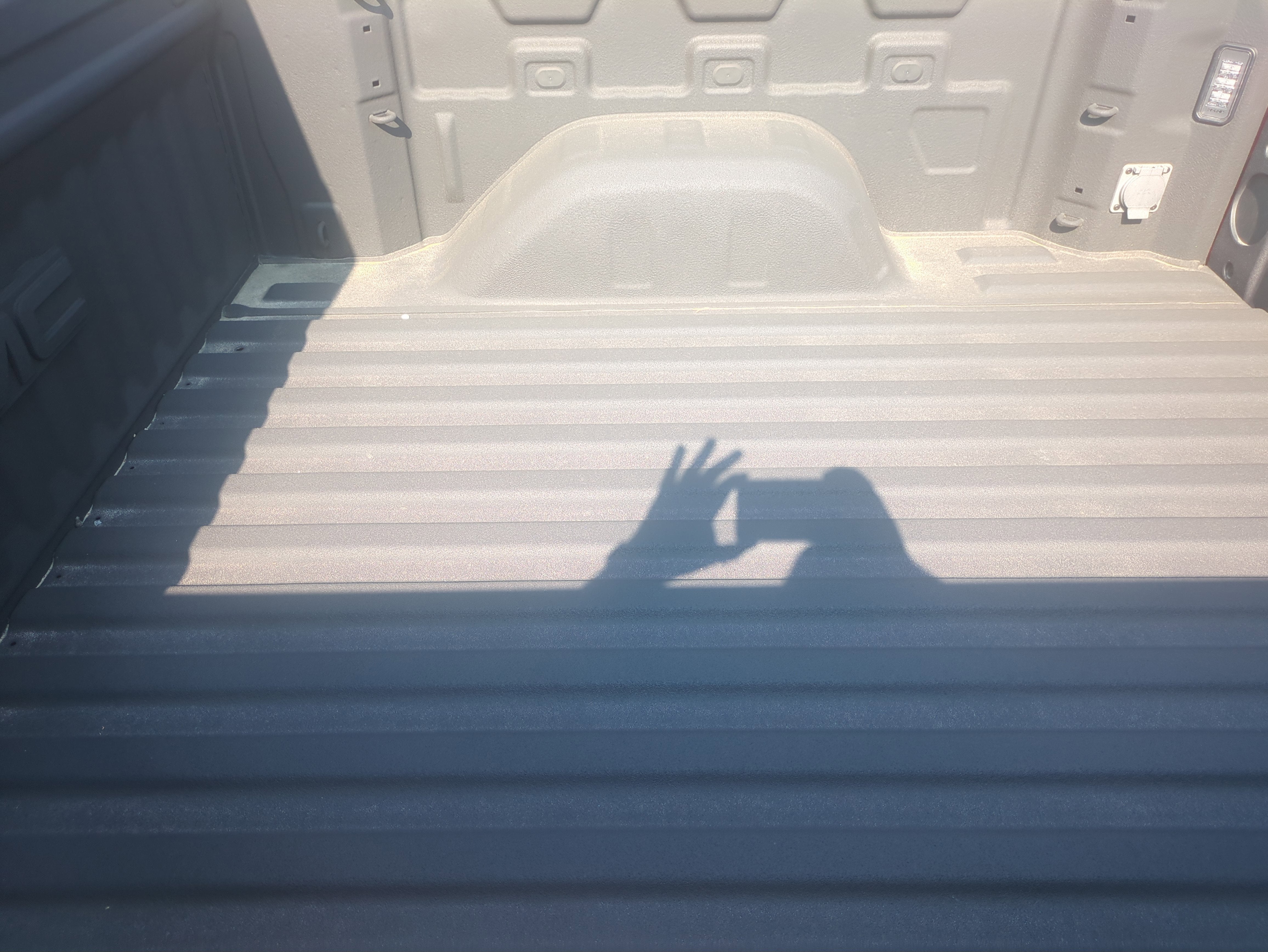 2024 GMC Sierra 1500 4WD Crew Cab Short Box SLE