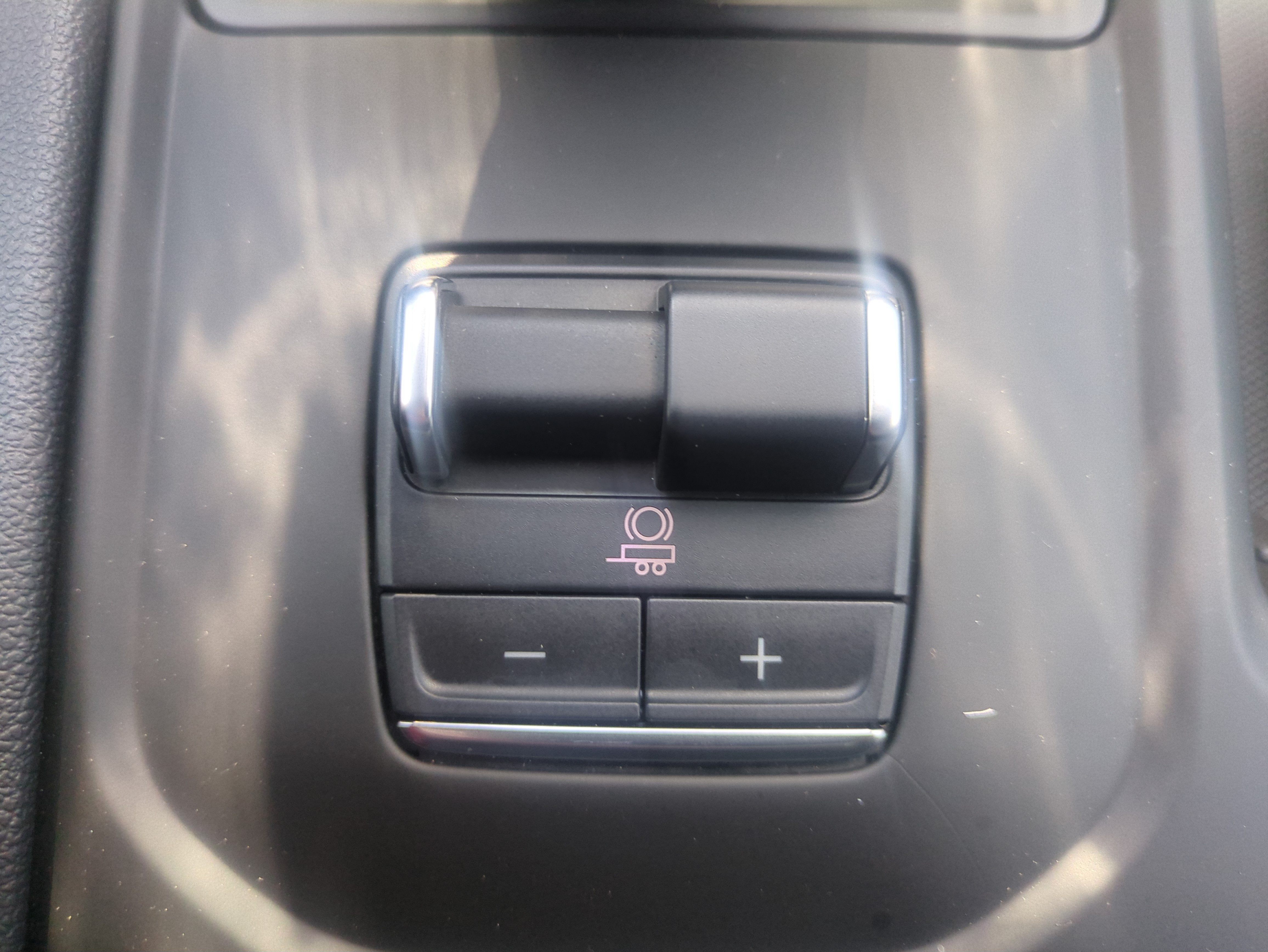 2025 GMC Sierra 1500 4WD Crew Cab Short Box AT4