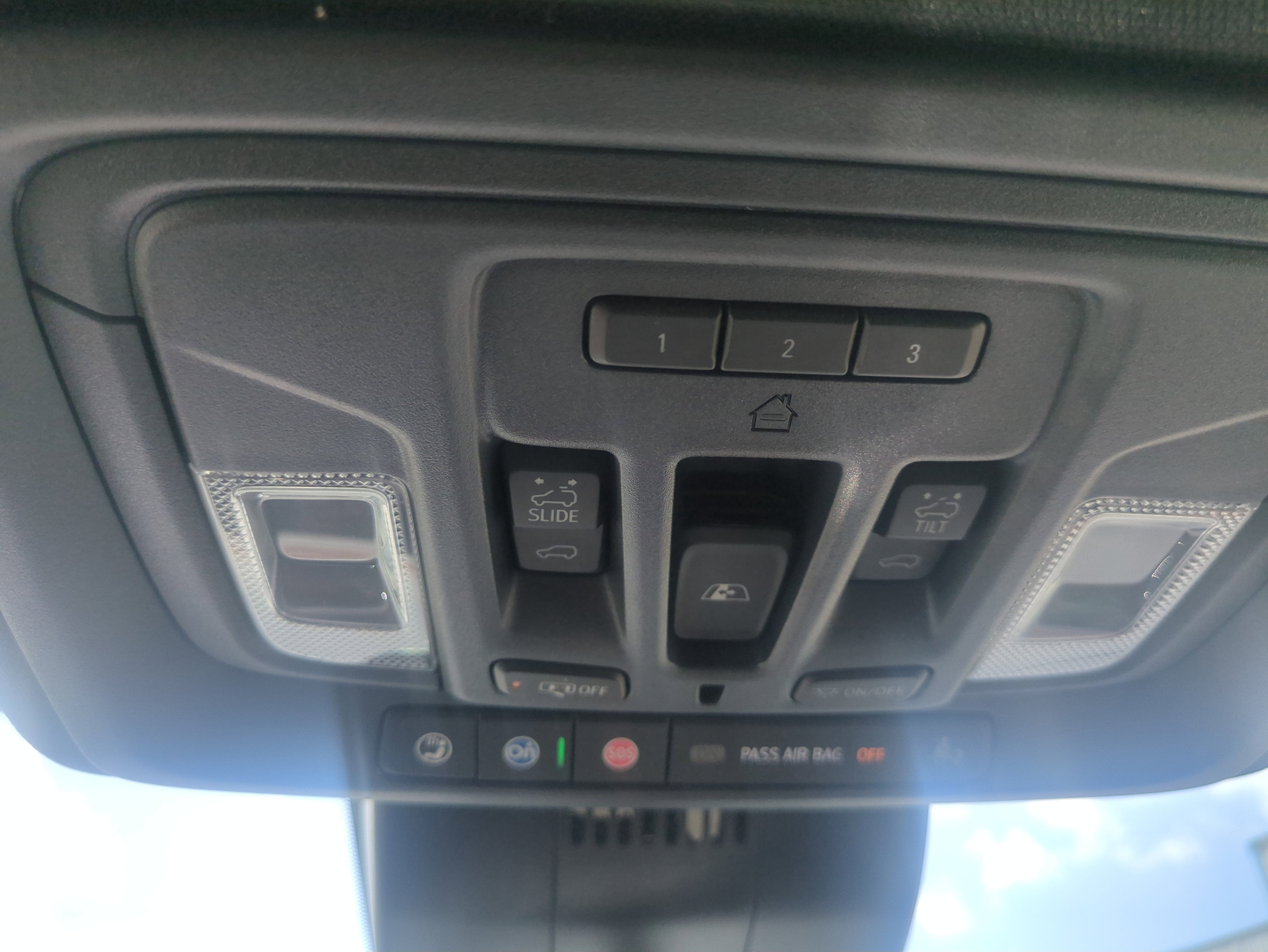 2025 GMC Sierra 1500 4WD Crew Cab Short Box AT4