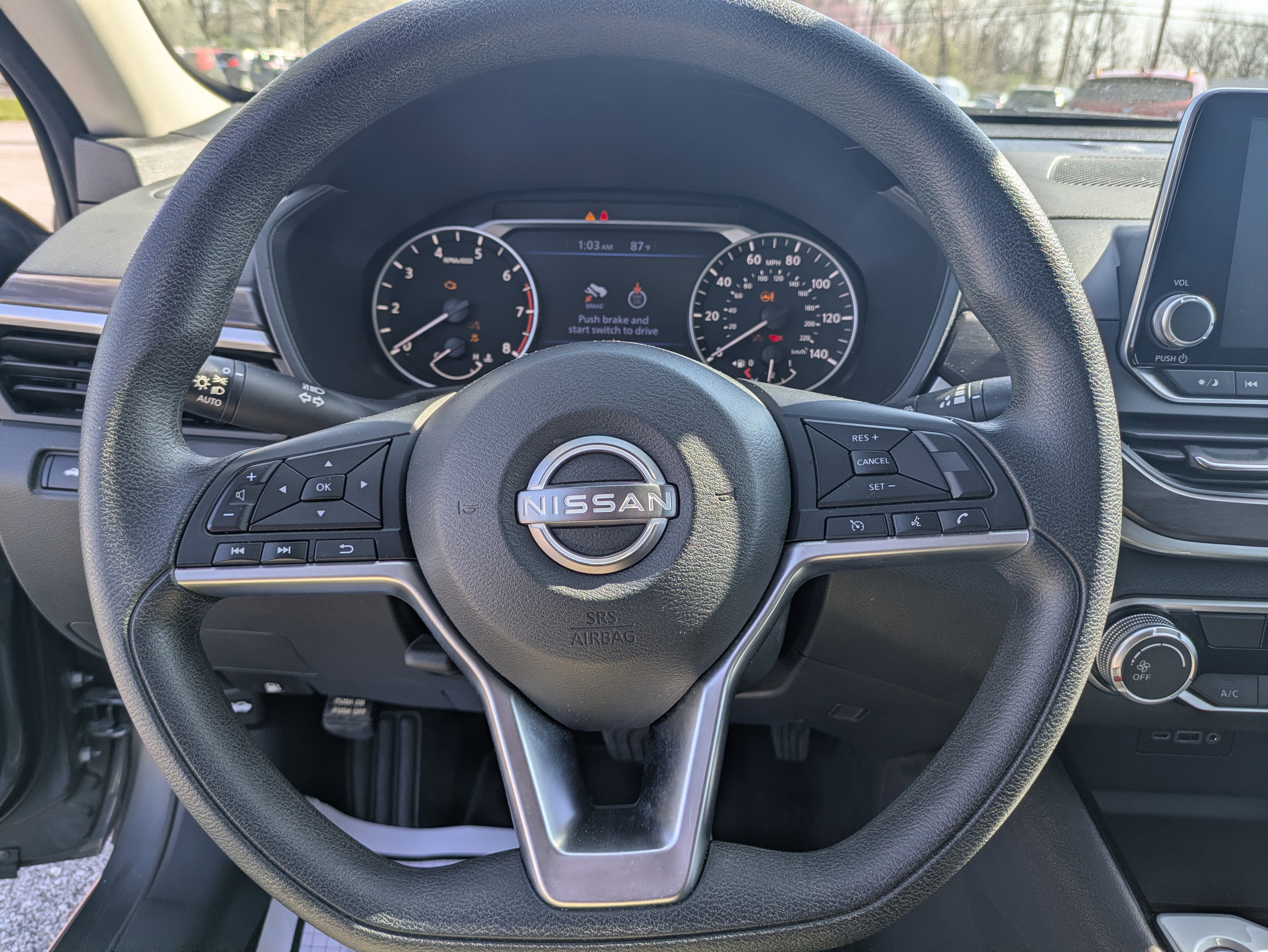 2024 Nissan Altima SV FWD
