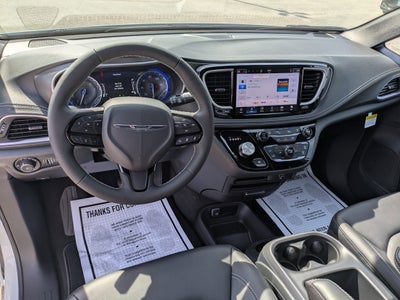 2026 Chrysler Pacifica PACIFICA SELECT