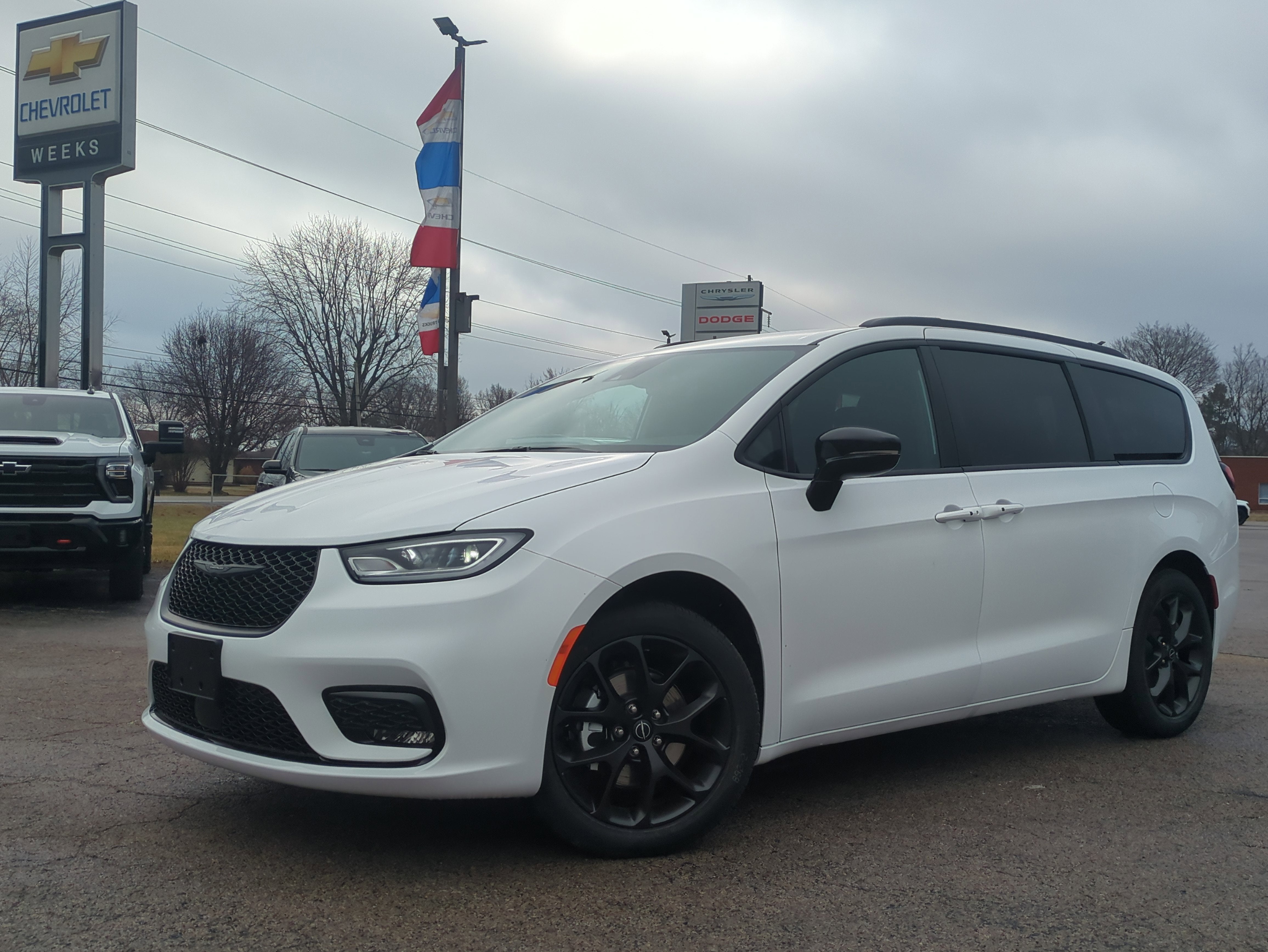 2026 Chrysler Pacifica PACIFICA SELECT