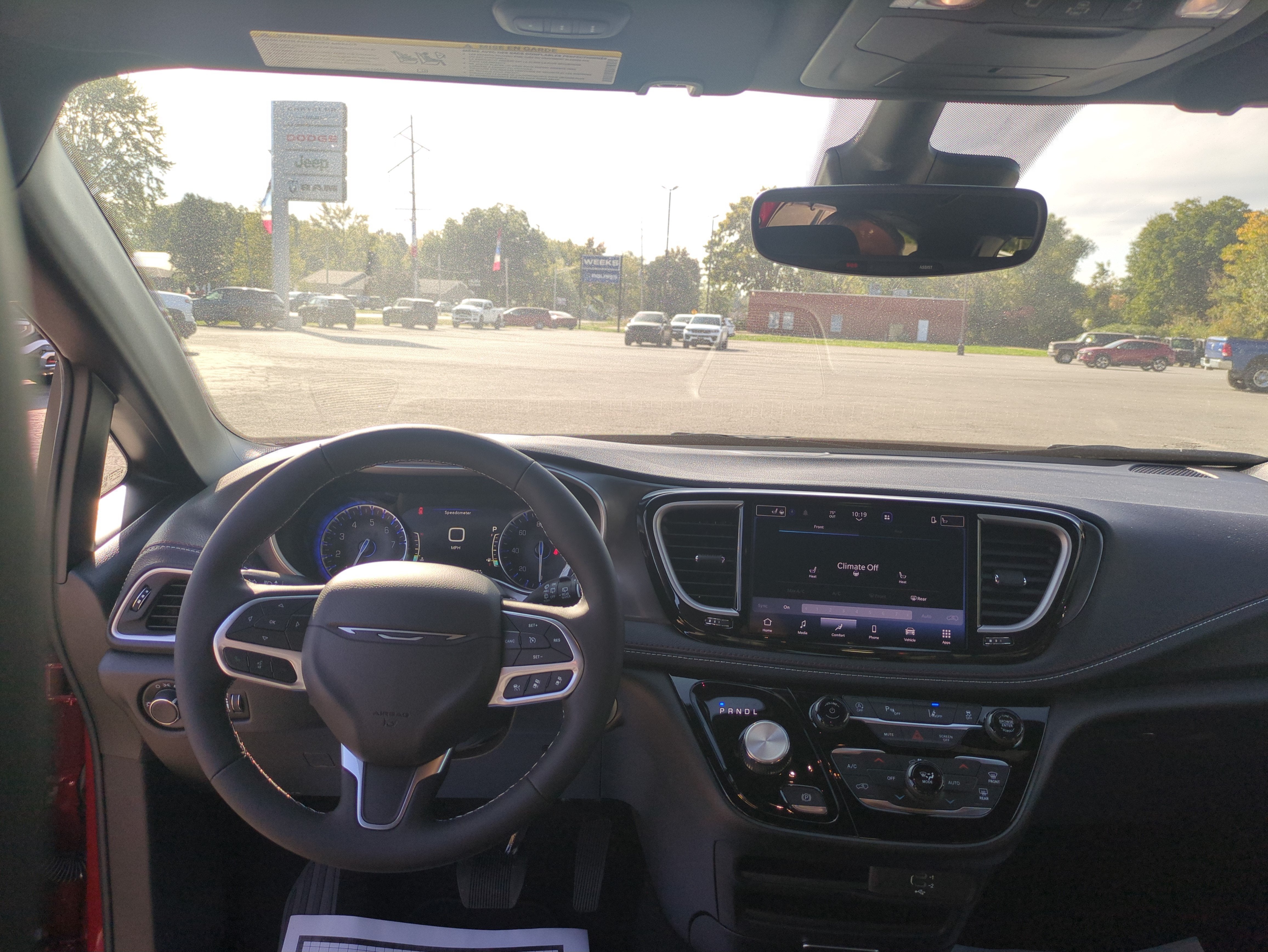 2027 Chrysler Pacifica PACIFICA SELECT