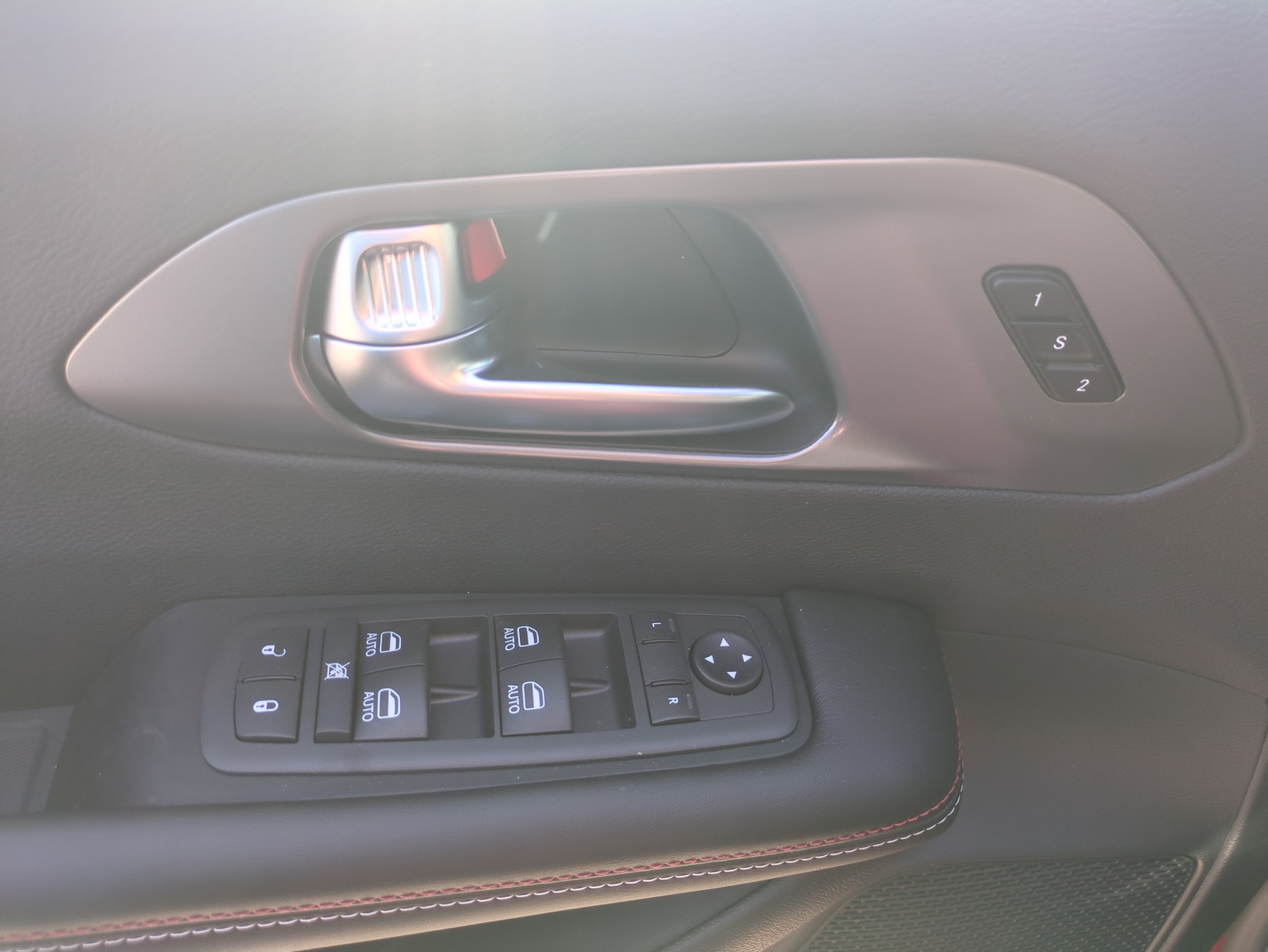 2027 Chrysler Pacifica PACIFICA SELECT