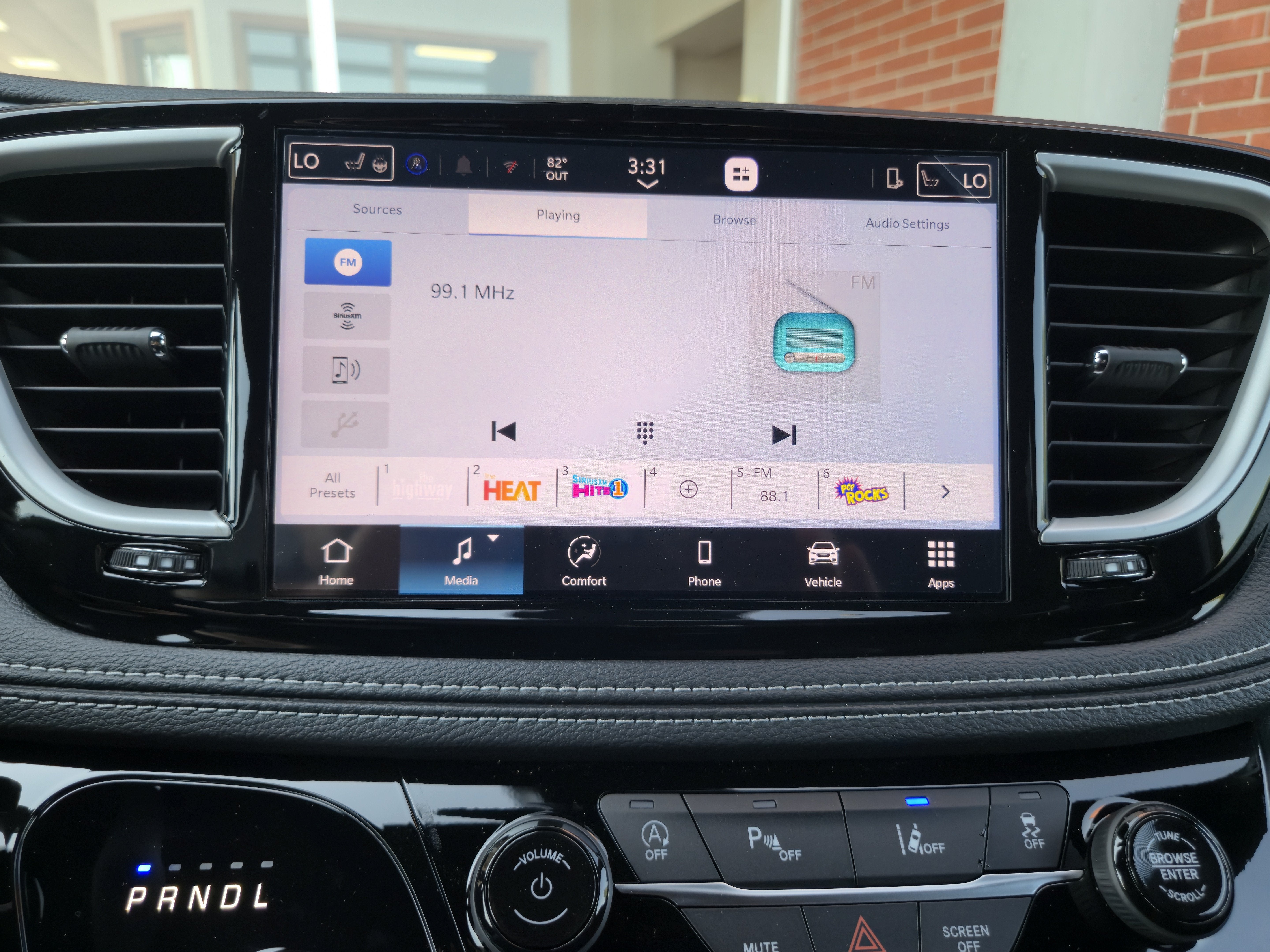 2027 Chrysler Pacifica PACIFICA SELECT