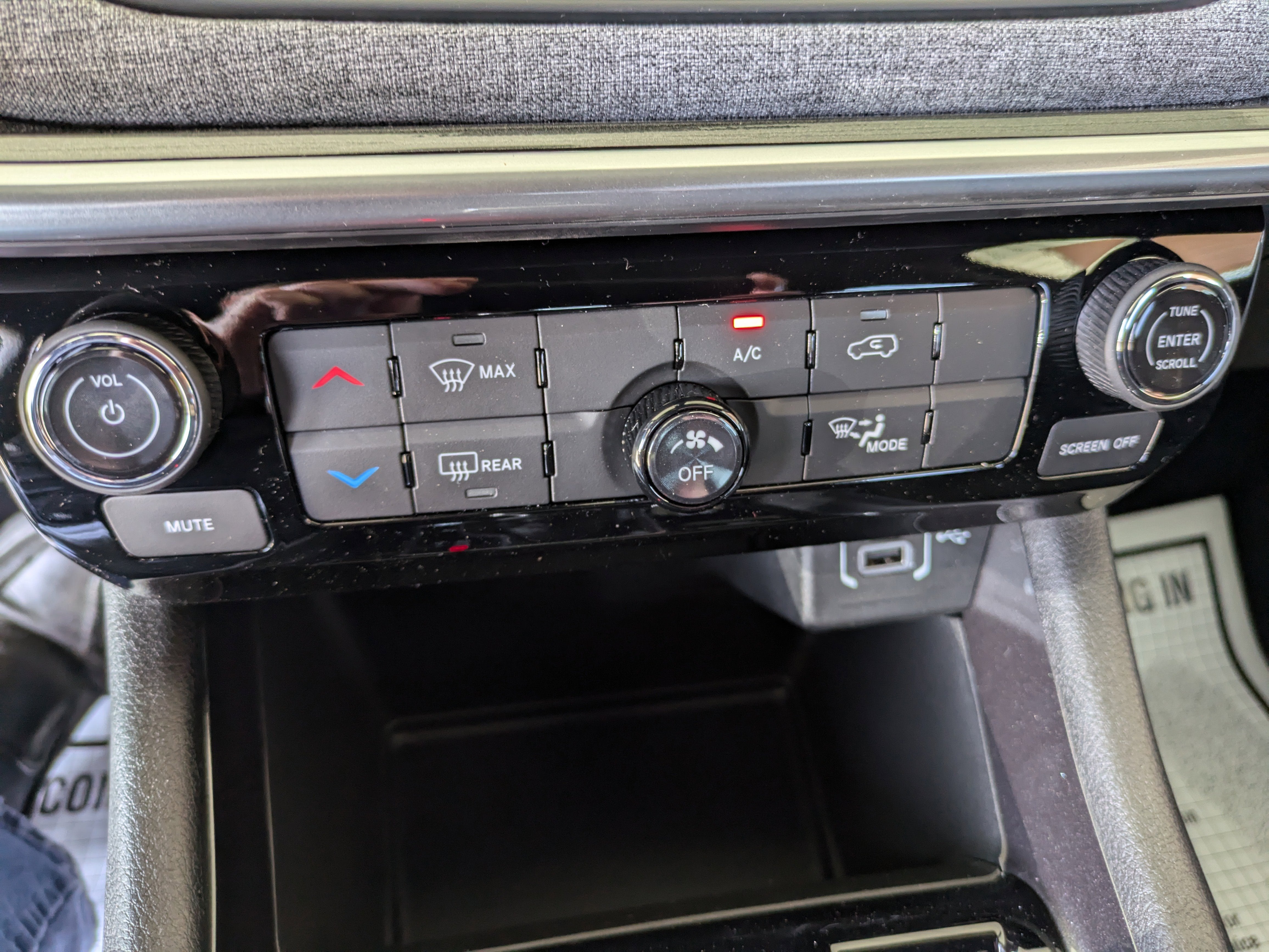 2025 Jeep Compass COMPASS SPORT 4X4