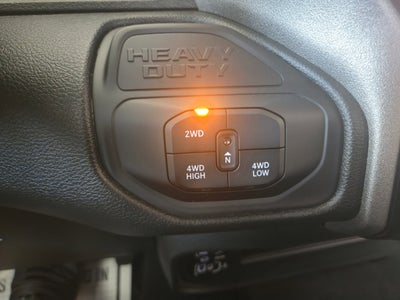 2026 RAM Ram 2500 RAM 2500 BLACK EXPRESS CREW CAB 4X4 6'4' BOX