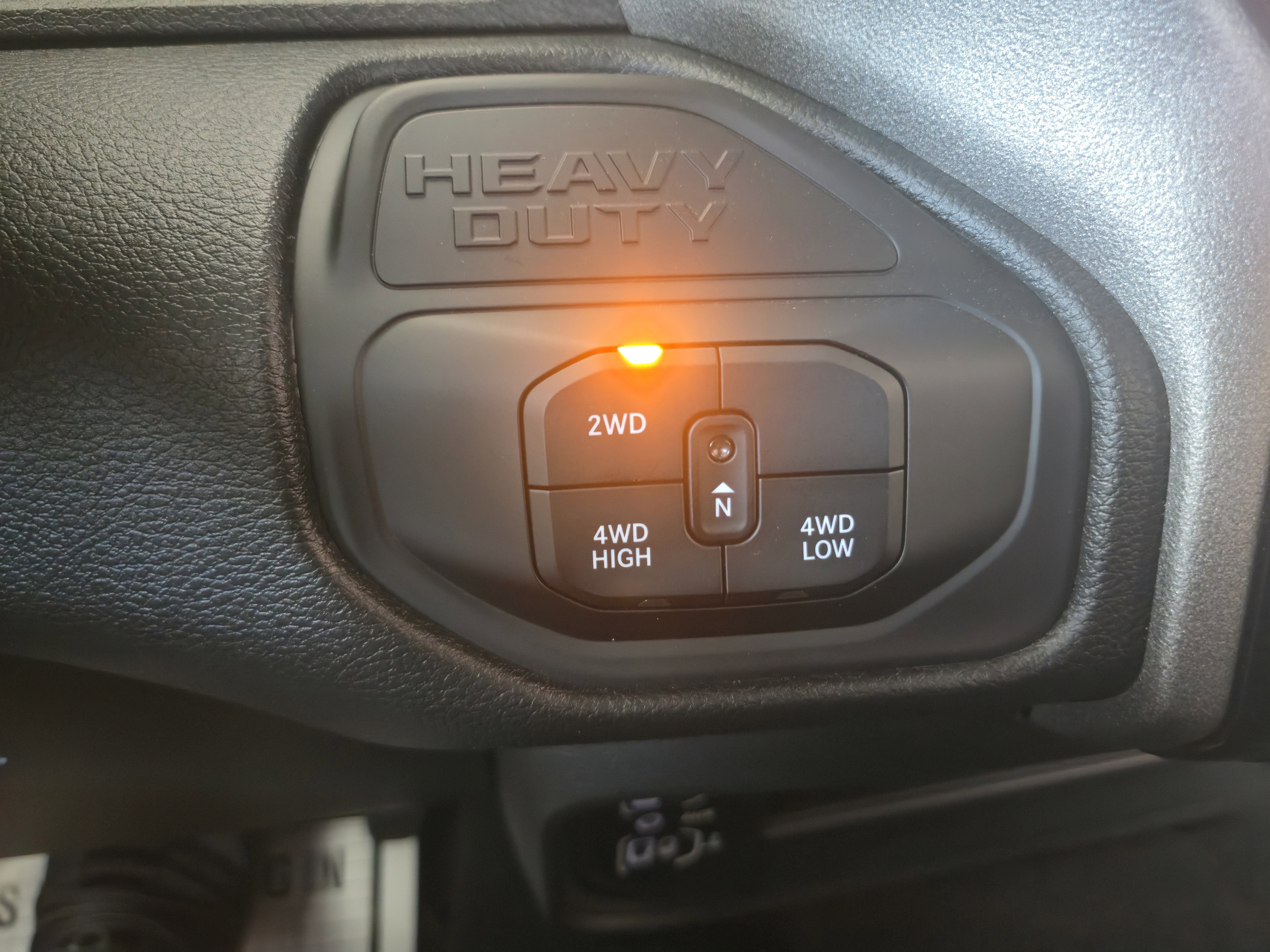 2026 RAM Ram 2500 RAM 2500 BLACK EXPRESS CREW CAB 4X4 6'4' BOX