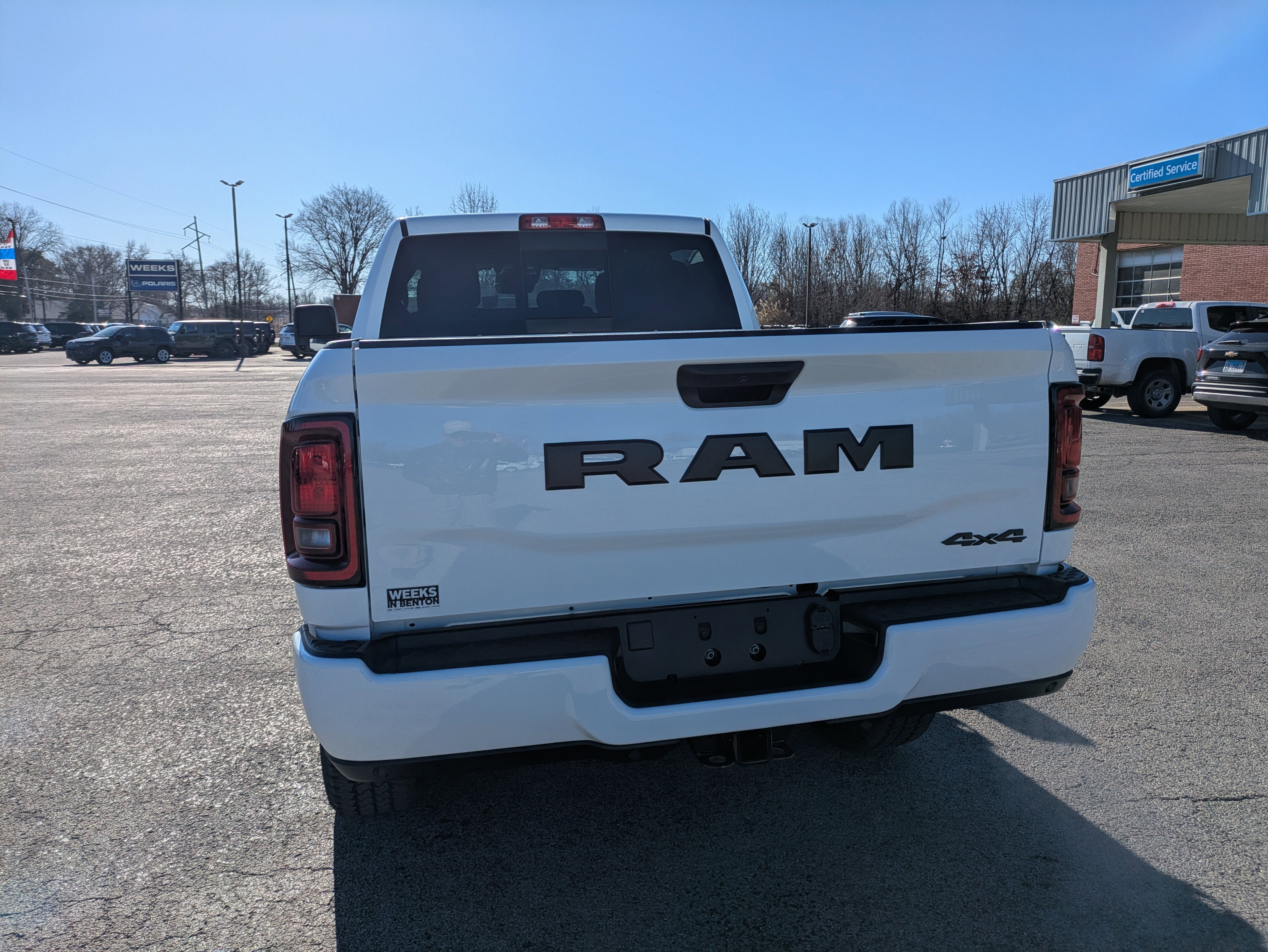 2026 RAM Ram 2500 RAM 2500 BLACK EXPRESS CREW CAB 4X4 6'4' BOX