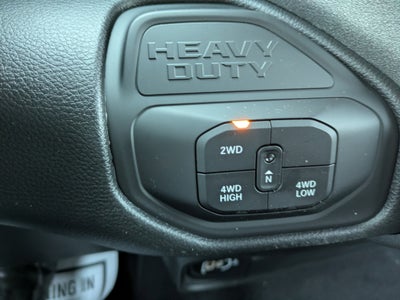 2026 RAM Ram 2500 RAM 2500 BLACK EXPRESS CREW CAB 4X4 6'4' BOX