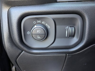 2026 RAM Ram 2500 RAM 2500 BLACK EXPRESS CREW CAB 4X4 6'4' BOX