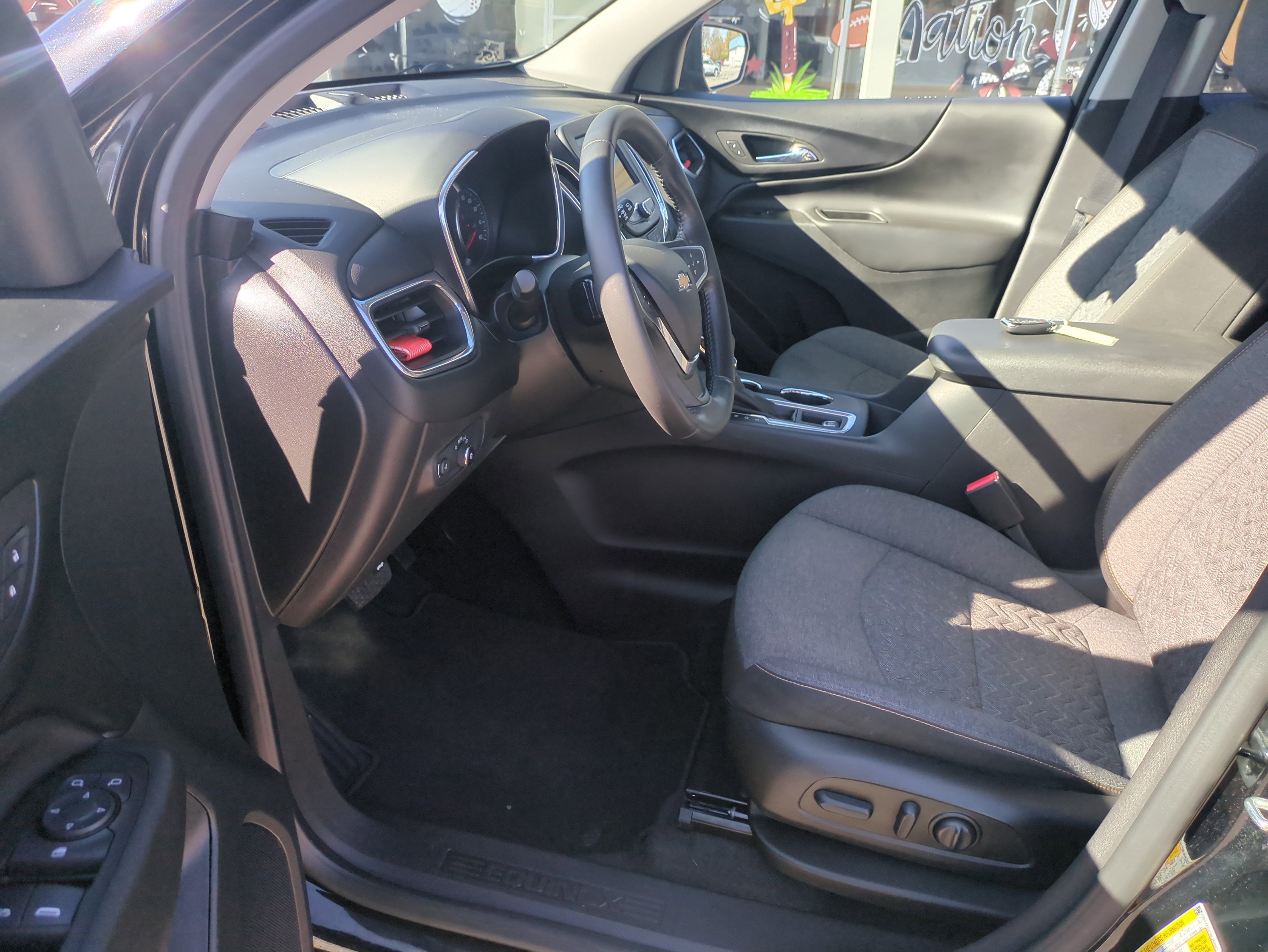 2022 Chevrolet Equinox FWD LT