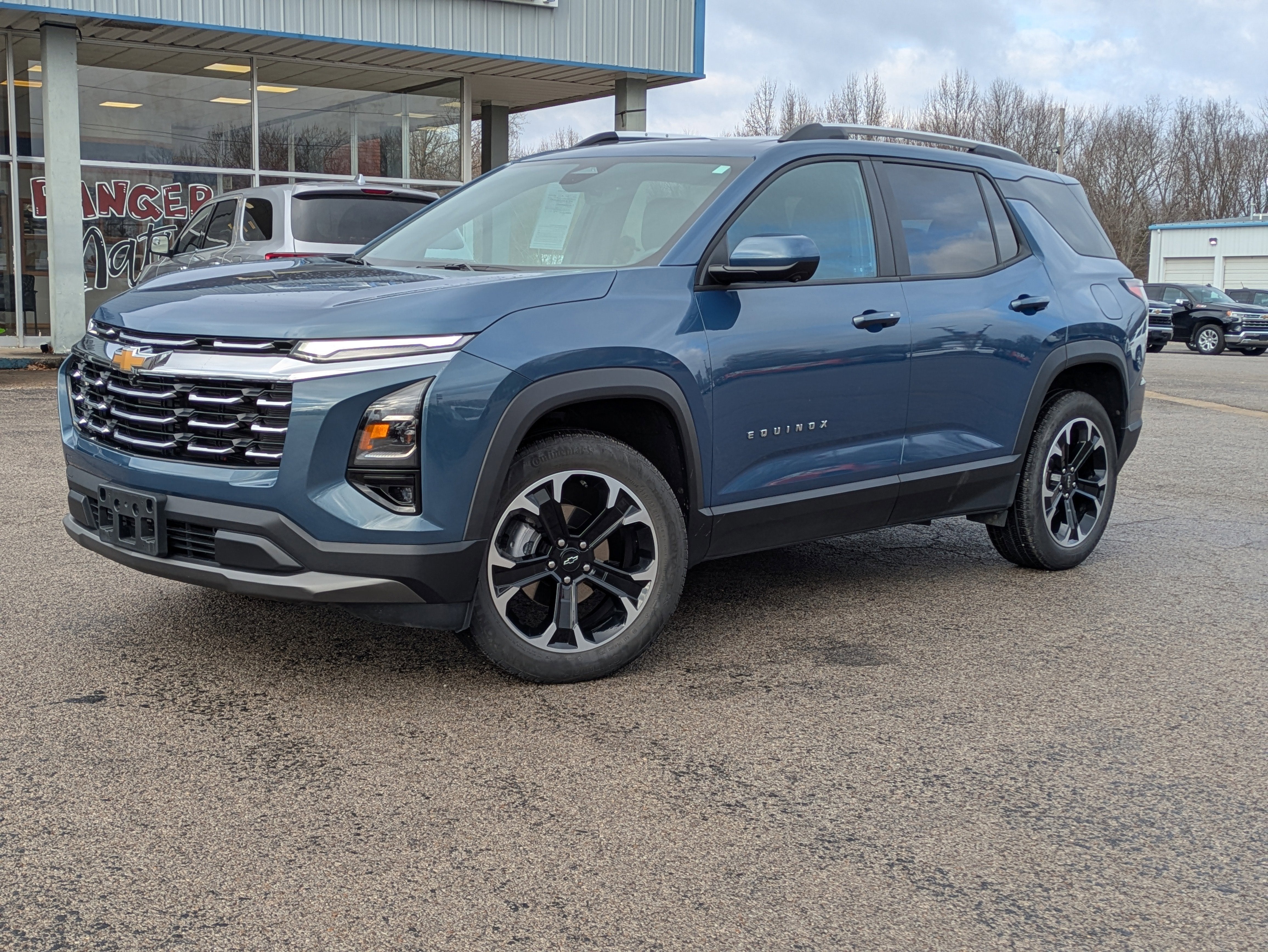 2025 Chevrolet Equinox AWD LT