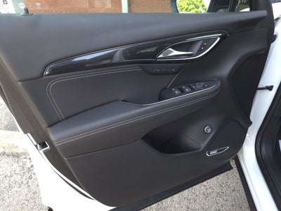 2023 Buick Envision Essence AWD