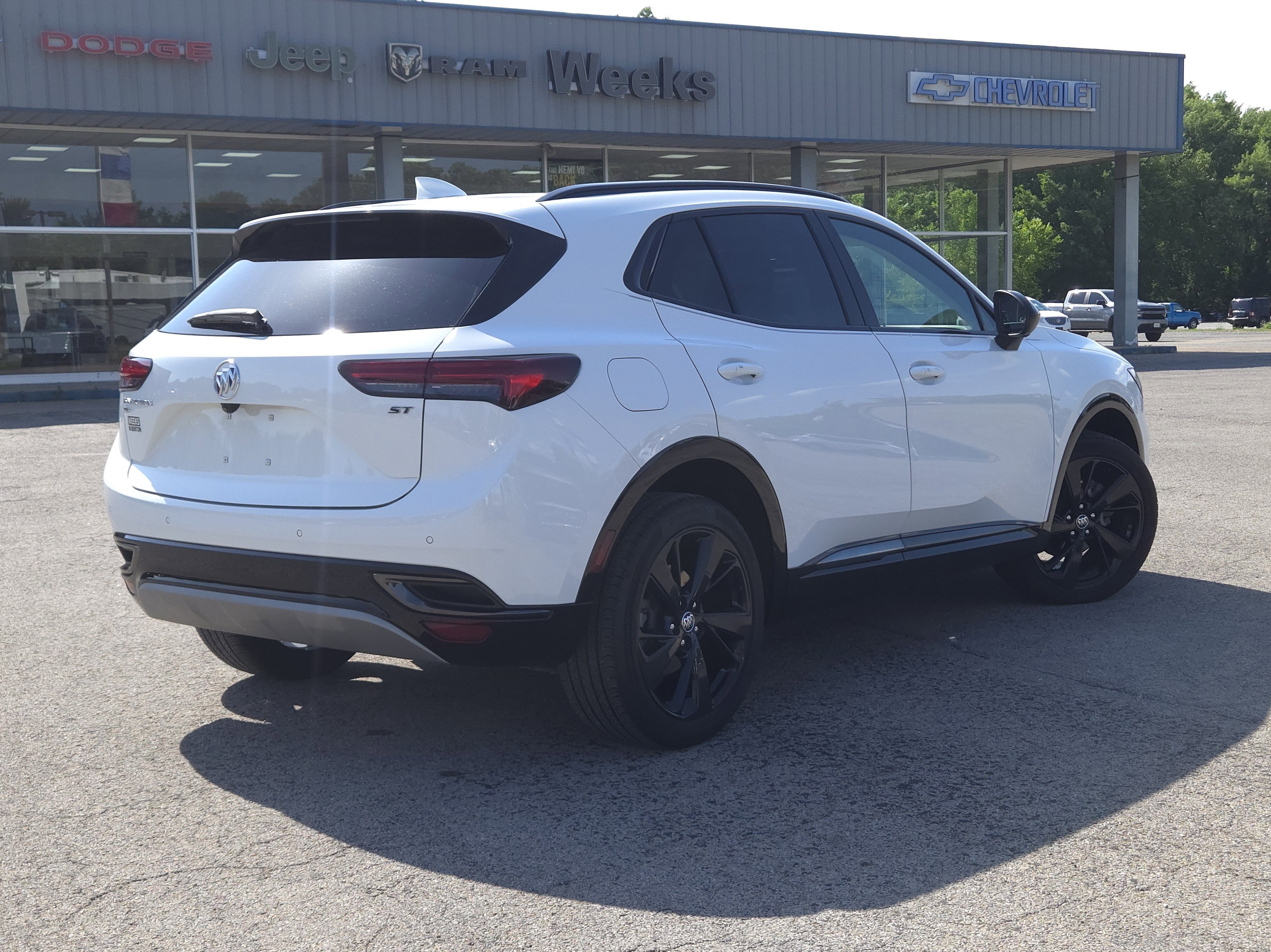 2023 Buick Envision Essence AWD