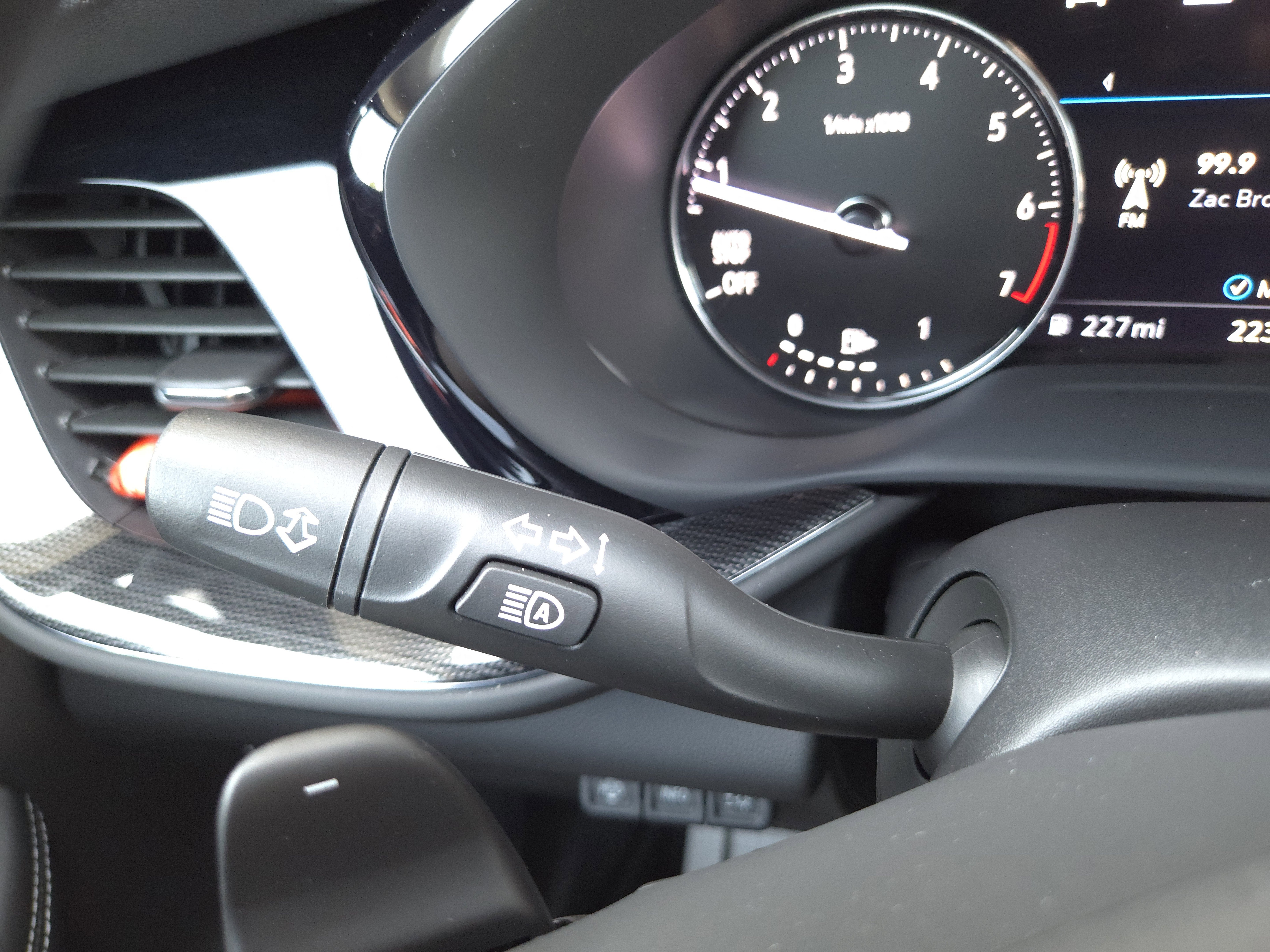 2023 Buick Envision Essence AWD