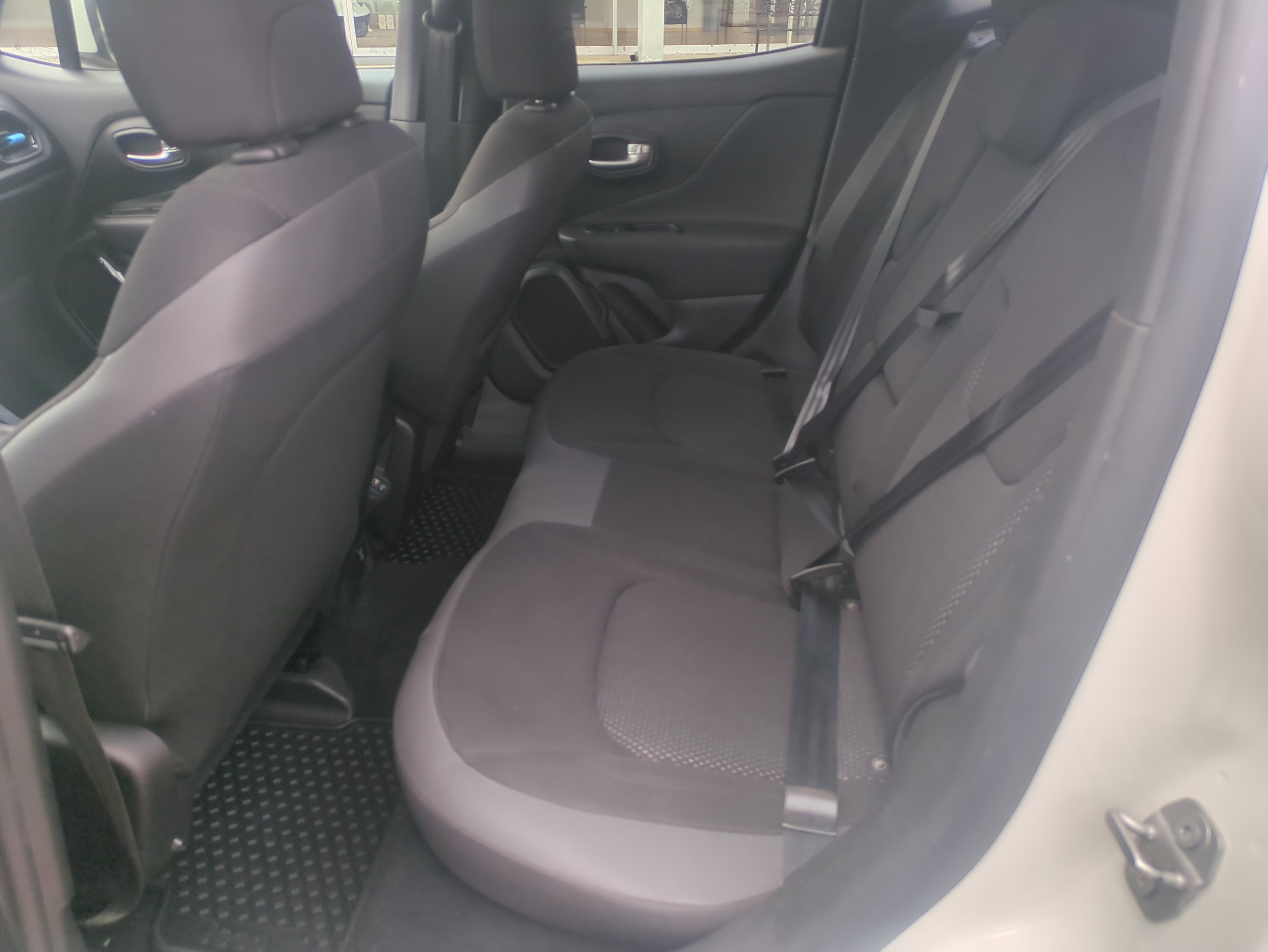 2020 Jeep Renegade Altitude FWD